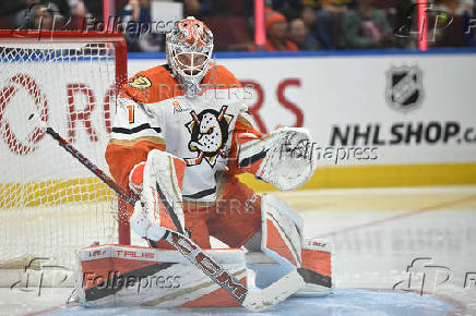 NHL: Anaheim Ducks at Vancouver Canucks
