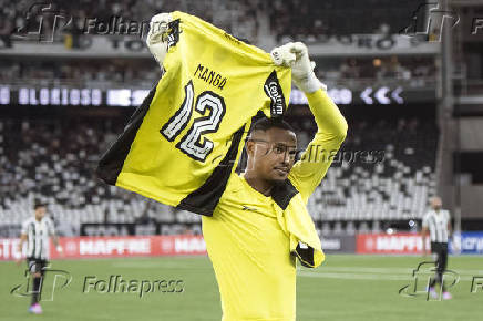 Partida entre Botafogo x Carabobo (VEN) no Nilton Santos.