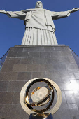 El trofeo del Mundial de Clubes recibe la bendición del Cristo Redentor de Río
