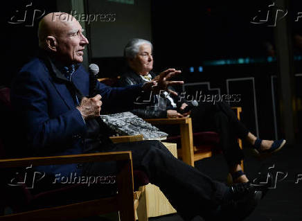 Fotos de arquivo do fotógrafo Sebastião Salgado, morto aos 81 anos