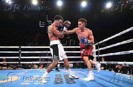 Boxing - Max McIntyre vs Ricaia Warren