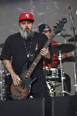 Show da banda marcão britto e thiago castanho, charlie brown jr. No festival best of blues and rock