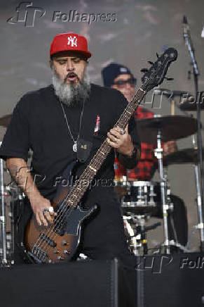 Show da banda marcão britto e thiago castanho, charlie brown jr. No festival best of blues and rock