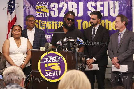New York mayor candidate Mamdani honors victims of mass shooting during press conference