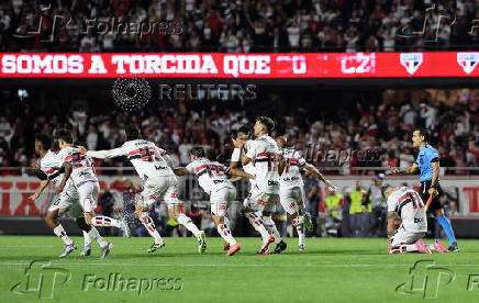 Copa Libertadores - Round of 16 - Second Leg - Sao Paulo v Atletico Nacional