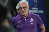 Partida entre Corinthians e América de Cali (COL)
