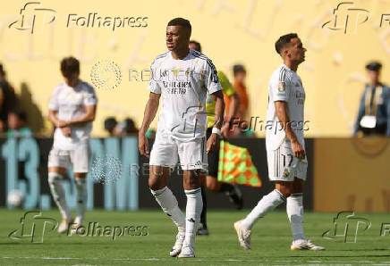 FIFA Club World Cup - Semi Final - Paris St Germain v Real Madrid