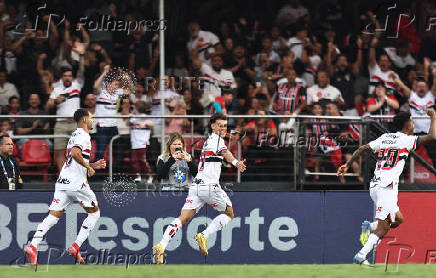 Brasileiro Championship - Sao Paulo v Santos