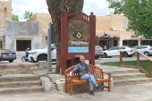Taos atrai turistas do mundo inteiro.