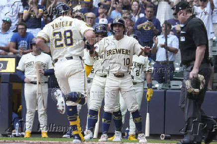 MLB: Los Angeles Dodgers at Milwaukee Brewers