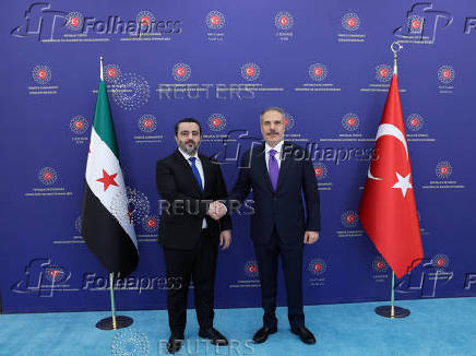 Syrian FM Asaad Hassan al-Shibani visits Turkey