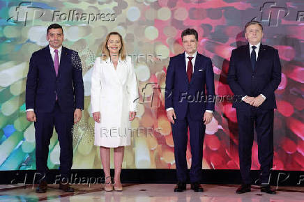 Presidential candidates take part in a debate in Bucharest ahea the first round of elections that will take part on the 4th of May