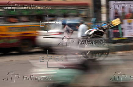 Heatwave disturbs daily life in Kolkata