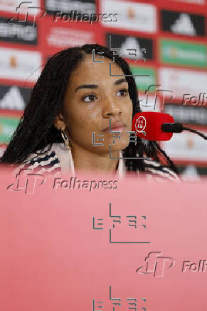 Rueda de prensa Salma Paralluelo