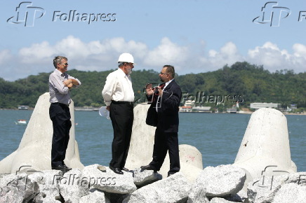 Título: LULA VISITA OBRAS DO PORTO DE ITAJAÍ