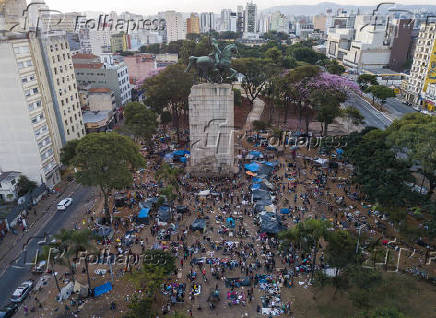 Cracolândia na praça Princesa Isabel, em SP