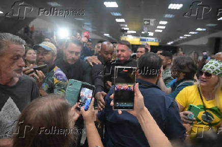 Bolsonaro visita o Parana