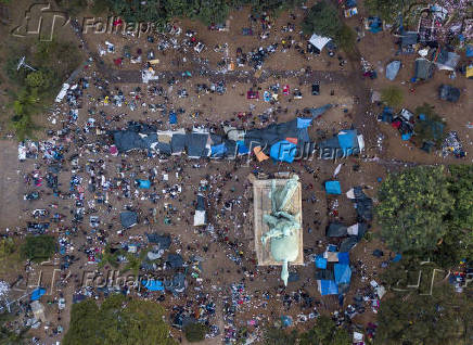 Imagem aérea da praça Princesa Isabel, no centro de São Paulo, onde se concentram os usuários de drogas