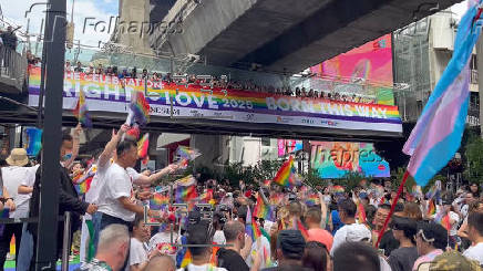 Tailandia se entrega al primer Orgullo tras hacerse realidad el matrimonio igualitario