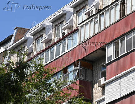 Drone hits a residential building in Rostov-on-Don