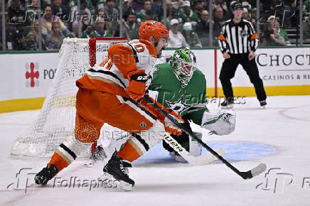 NHL: Anaheim Ducks at Dallas Stars