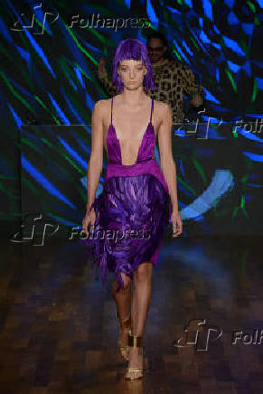 Desfile Walerio Araujo SPFW N59