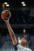 REAL MADRID VS PARÍS BASKETBALL