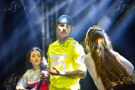 Livinho no último show da noite Fenachim