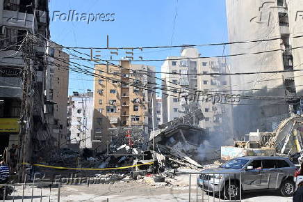 Israel carries out renewed airstrikes on southern Beirut neighborhood