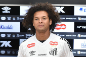 SANTOS, APRESENTACAO  WILLIAN ARAO