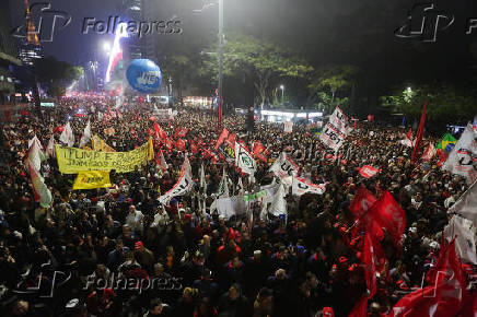Protesto pela Taxação dos Super-Ricos