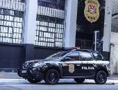 Vista da fachada do prédio do instituto de identificação da polícia civil na tarde deste sábado(19)