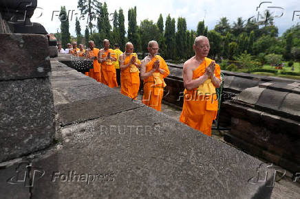Vesak Day at the Mendut temple, Central Java