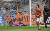 MLS: Sporting Kansas City at Houston Dynamo FC