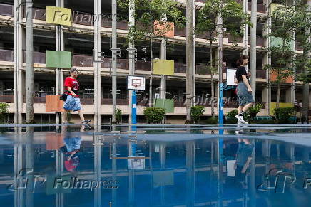 Voters cast their ballots in recall election for several Taiwanese legislators
