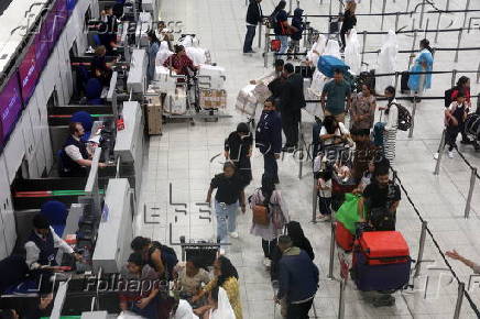 UK flights disrupted due to 'technical glitch'