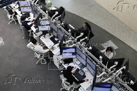Stock market falls in South Korea