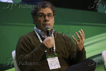Painel agrobrasil com crescimento sustentável: financiamento e mercado de capitais no 24º congresso brasileiro do agronegócio em são paulo