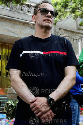 Israel Vallarta holds press conference outside Supreme Court of Justice, in Mexico City