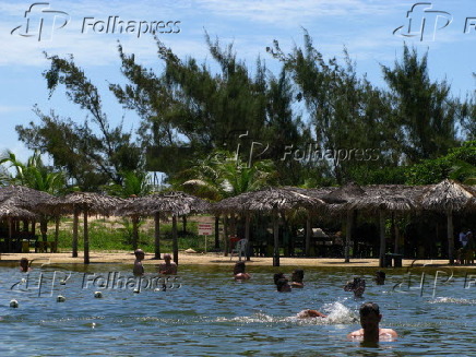 Turista na Lagoa de Pitangui, no