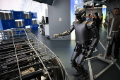 'Face to Face with robotics' technology salon held in Beijing