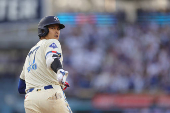 MLB: San Francisco Giants at Los Angeles Dodgers