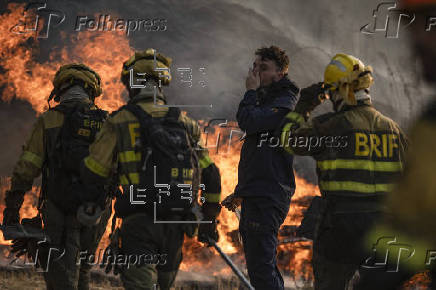 Incendio forestal en Monterrei (Ourense)