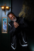 O músico Tony Gordon 