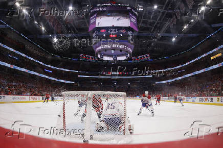 NHL: Stanley Cup Playoffs-Montreal Canadiens at Washington Capitals
