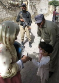 Polio vaccination campaign continues across Pakistan
