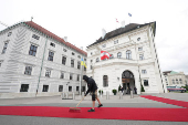 Ukrainian President Volodymyr Zelenskiy visits Vienna