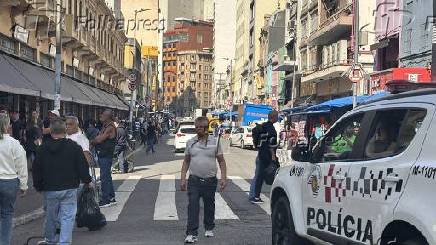 Rua 25 de março na polêmica mundial do trump