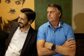 Após culto Nunes, Tarcísio e Bolsonaro vão a pizzaria, em SP
