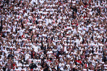 São Paulo e Santos pelo Campeonato Brasileiro